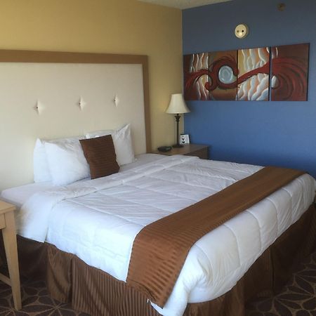 Days Inn Syracuse East Syracuse Bagian luar foto