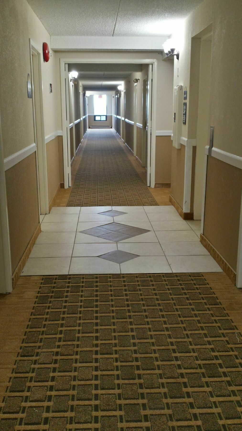 Days Inn Syracuse East Syracuse Bagian luar foto